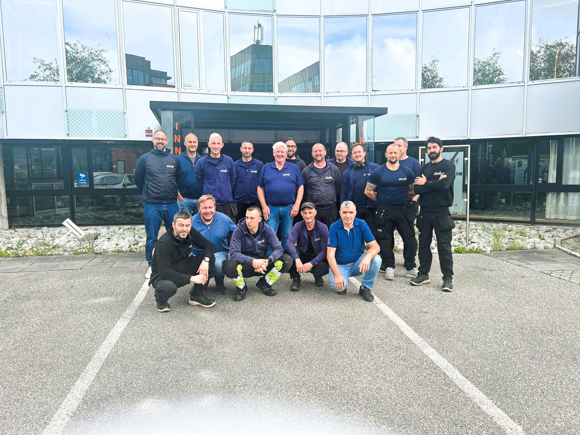 Vil du bli bedre kjent med oss?